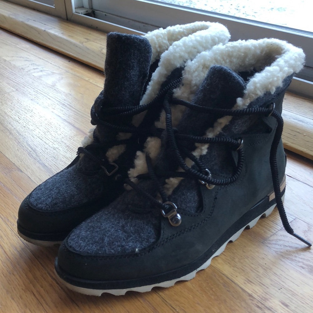 Sorel Alpine Holiday Waterproof Bootie